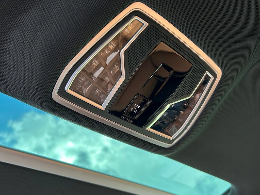 New 2026 Audi A8 L 3.0T AWD/4WD image 57