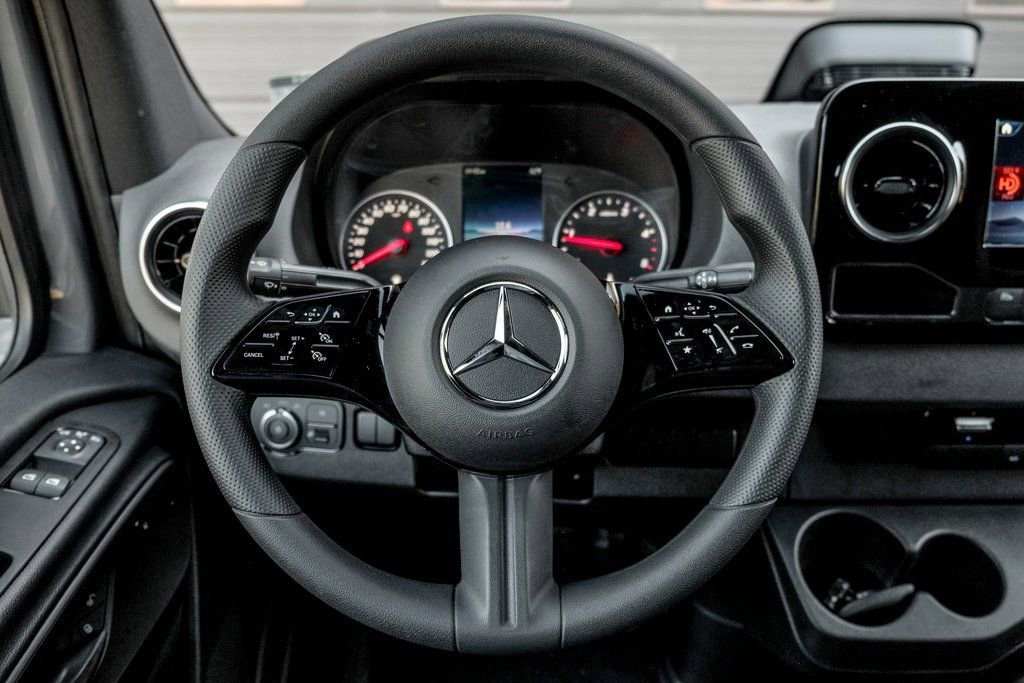New 2026 Mercedes-Benz Sprinter 2500 image 15
