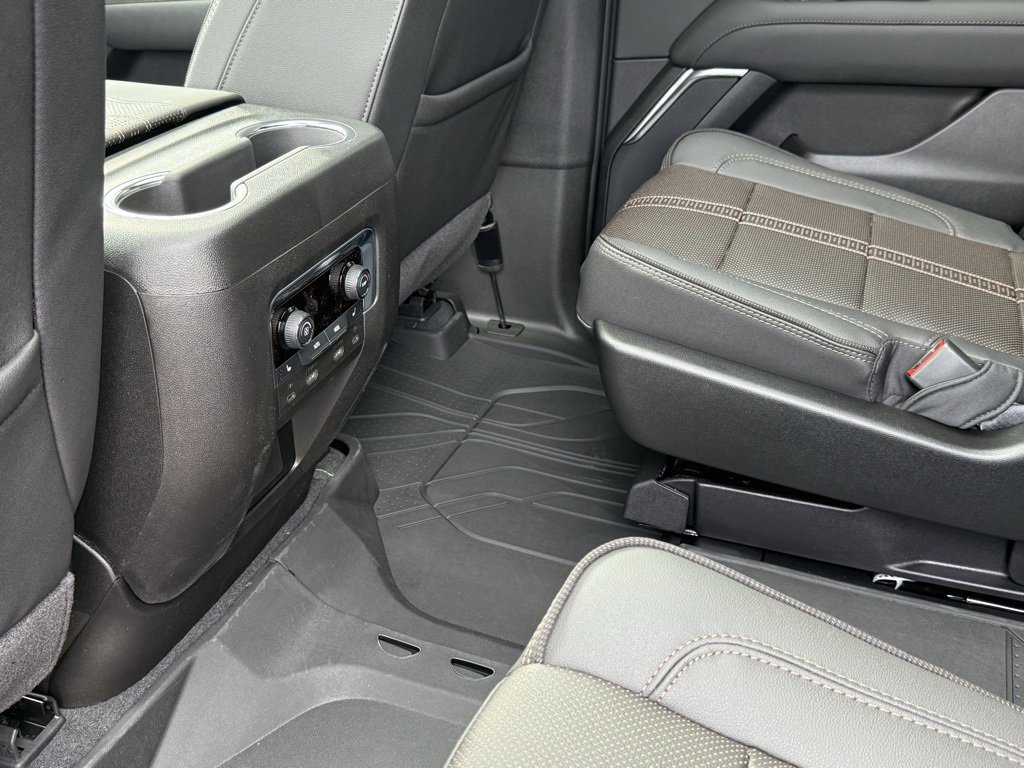 New 2026 Chevrolet Tahoe High Country image 35