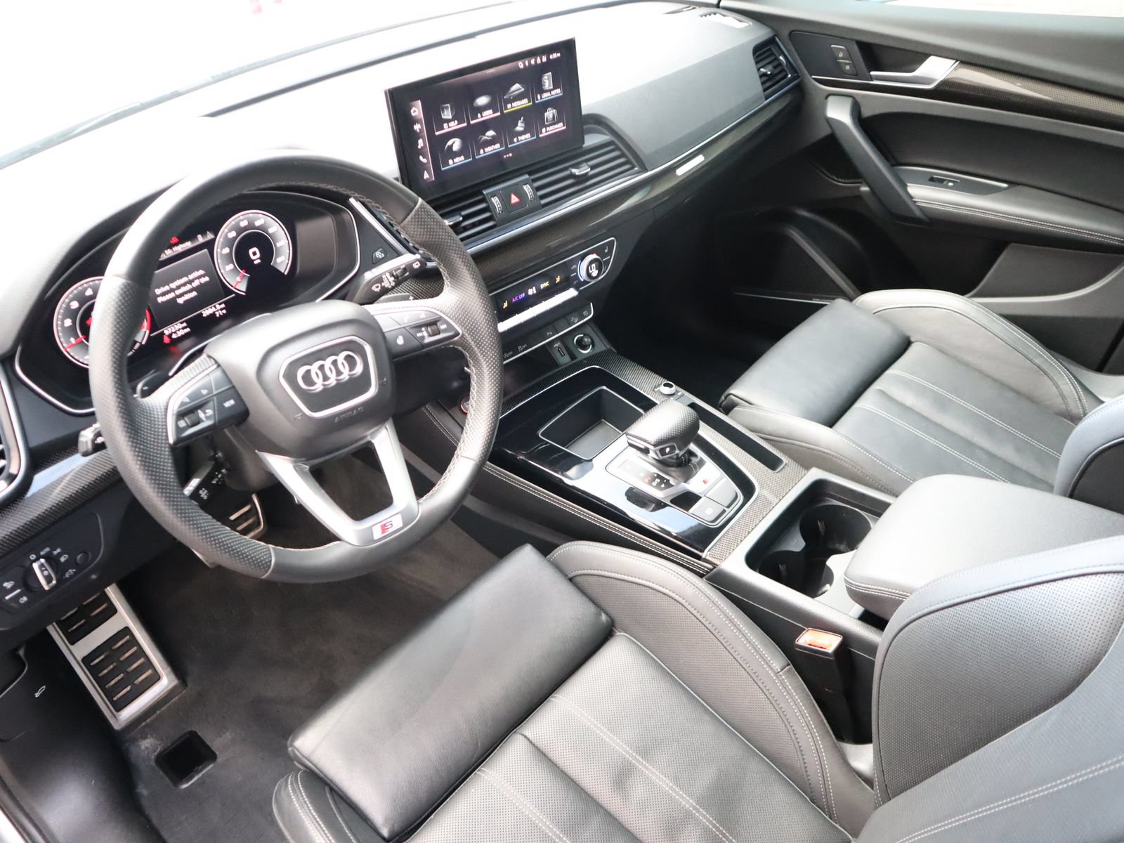 Used 2023 Audi SQ5 Premium Plus AWD/4WD image 24