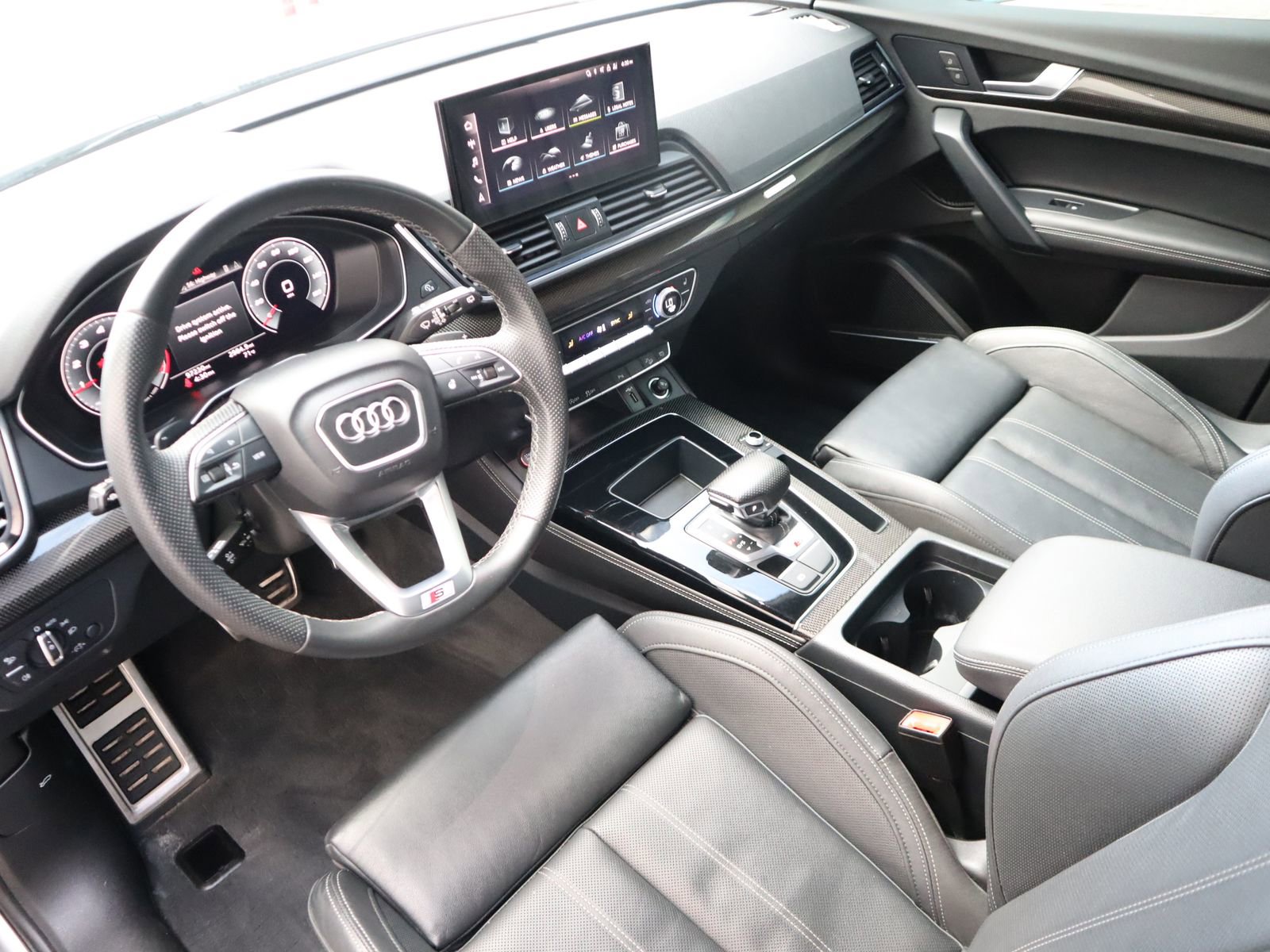 Used 2023 Audi SQ5 Premium Plus AWD/4WD image 24