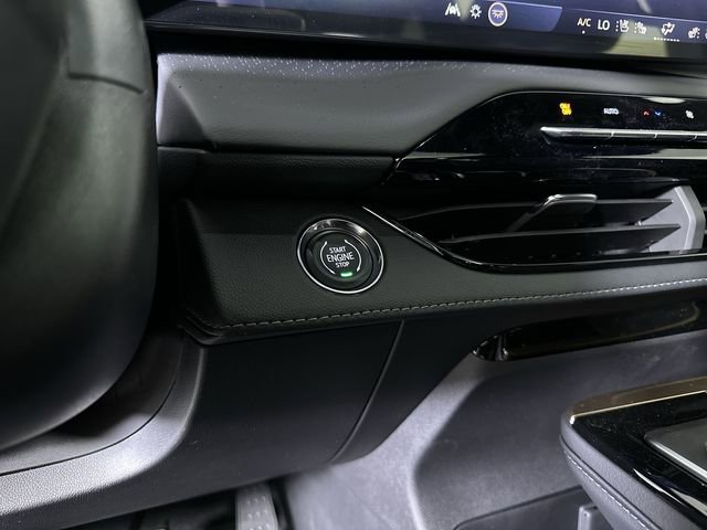 New 2026 Buick Enclave Avenir image 17