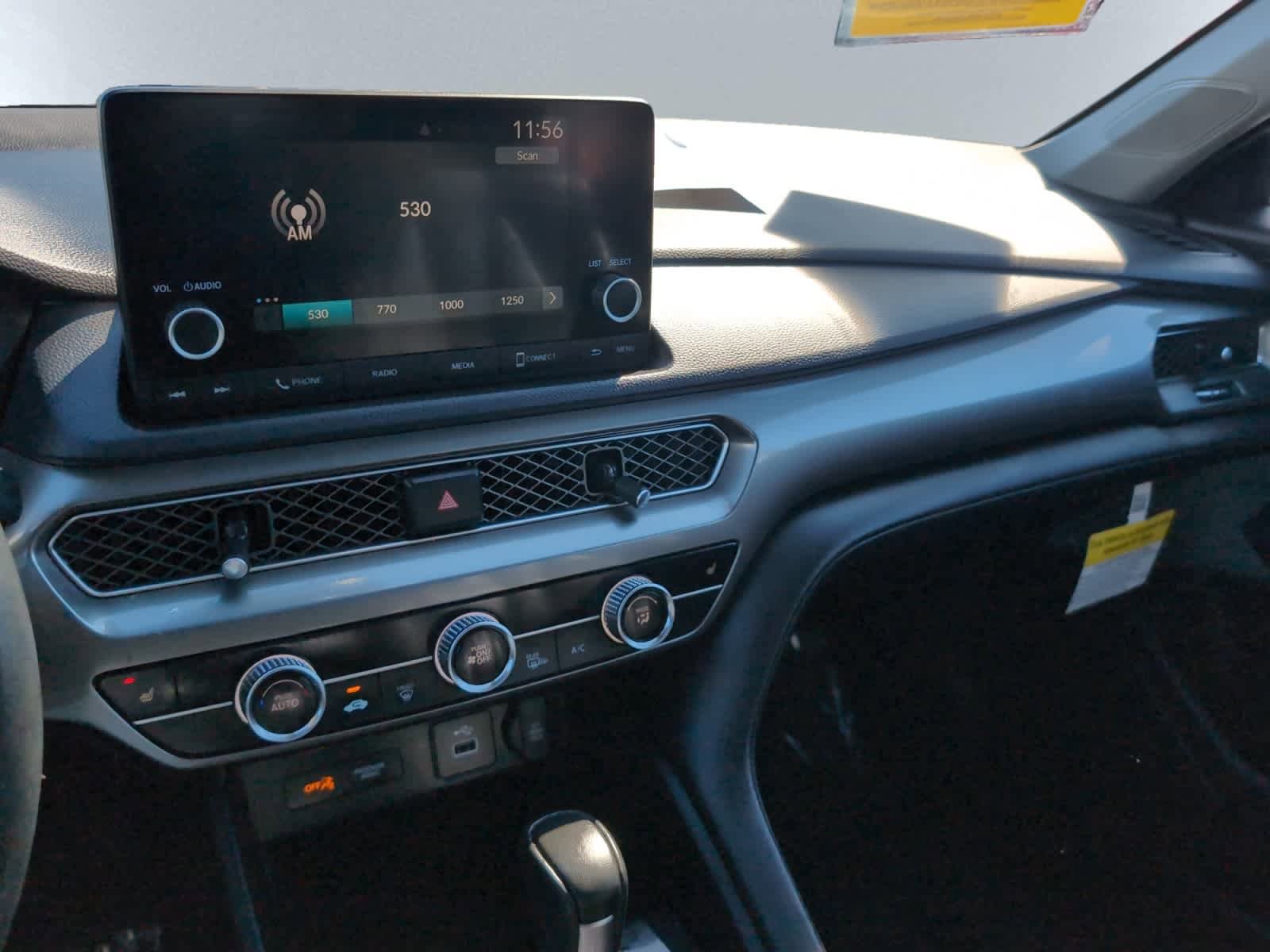 Used 2025 Acura Integra FWD image 17