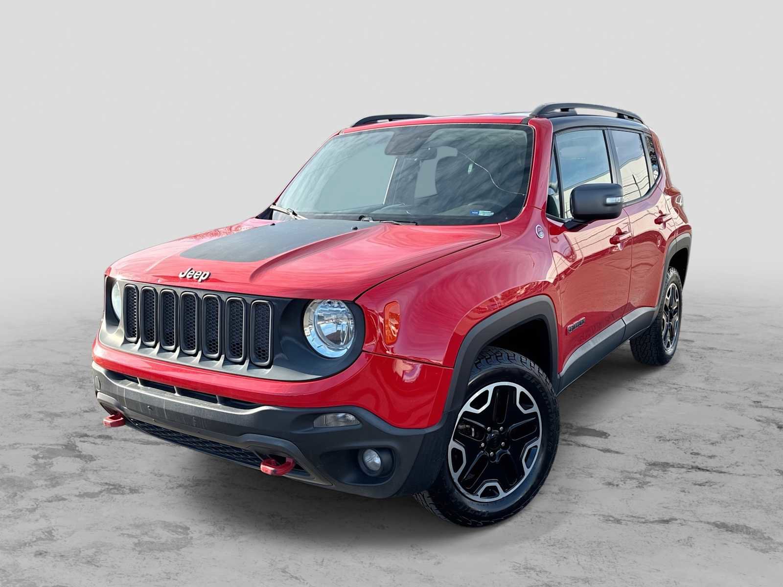 Used 2017 Jeep Renegade Trailhawk video 1