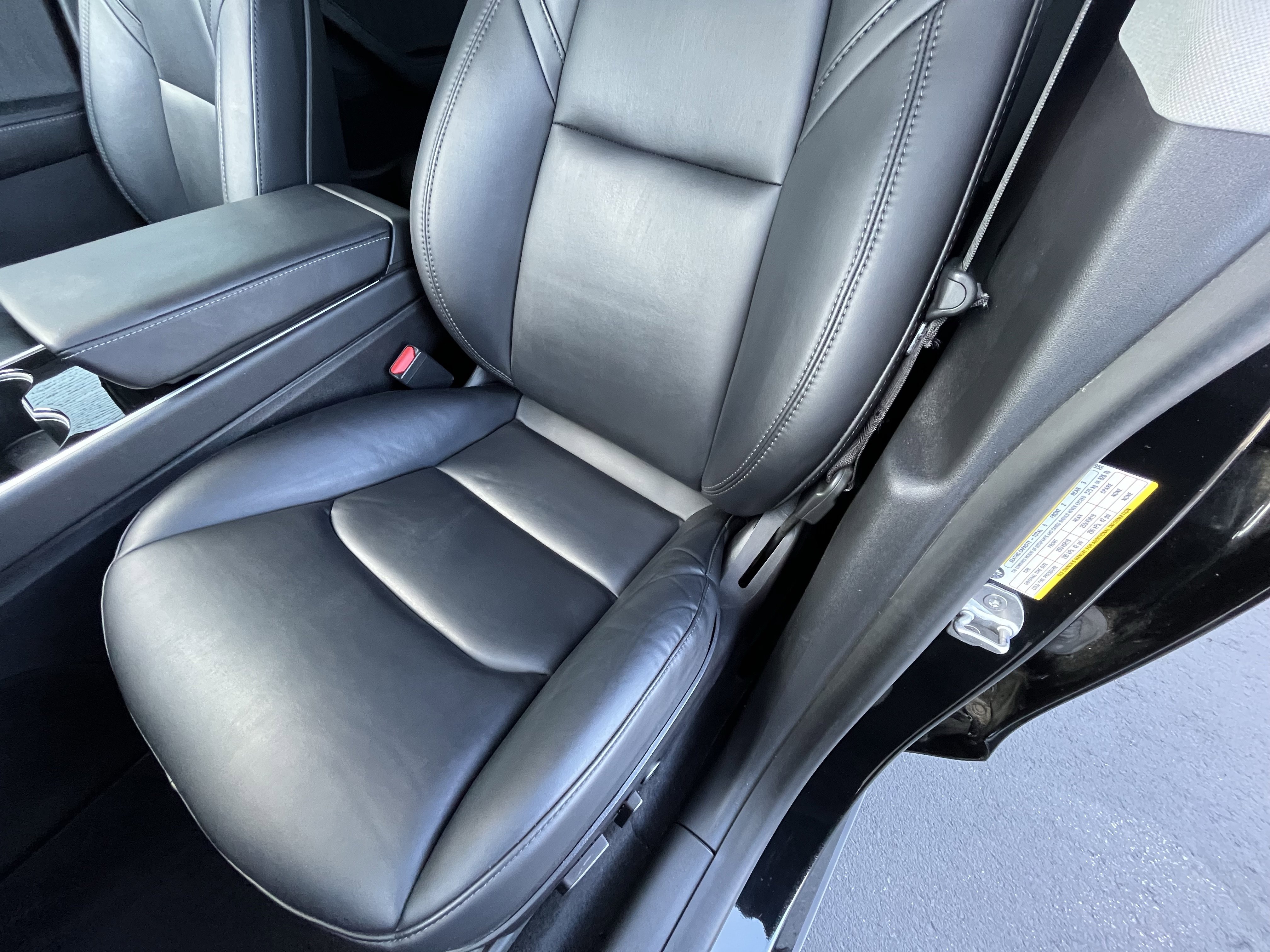 Used 2021 Tesla Model Y Long Range image 19