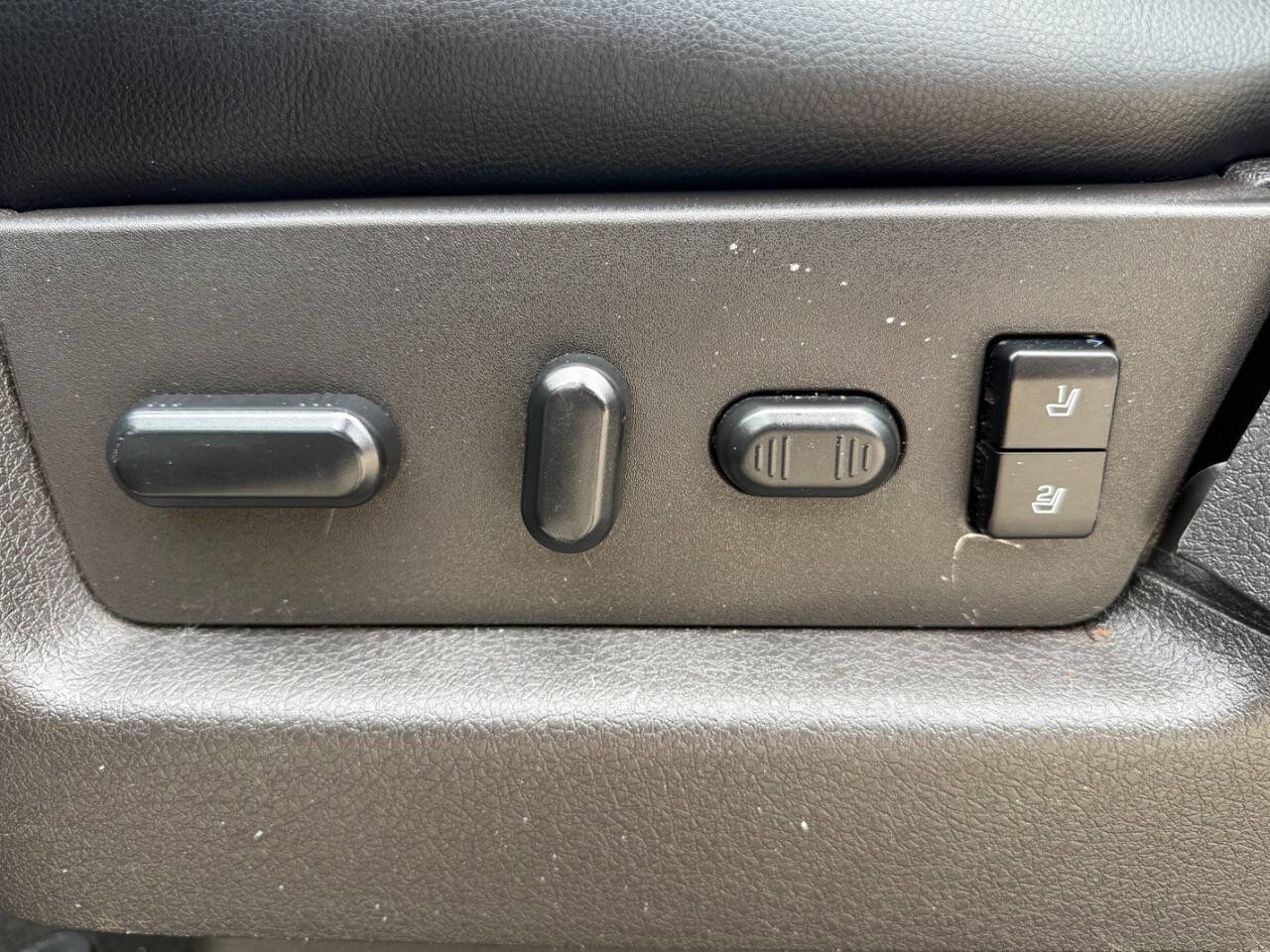 Used 2014 Ford F150 FX2 w/ Equipment Group 402A Luxury RWD image 25