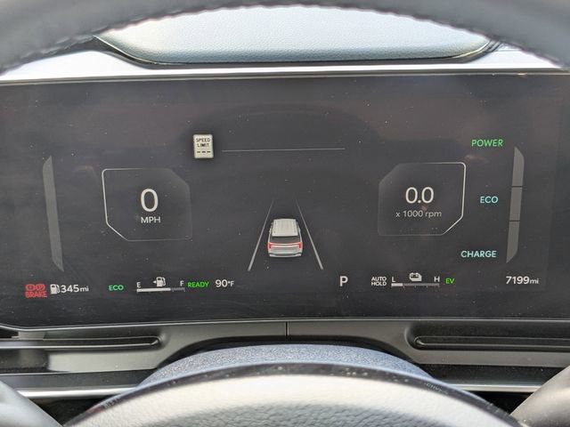 Certified 2025 Kia Carnival SX Prestige FWD image 44
