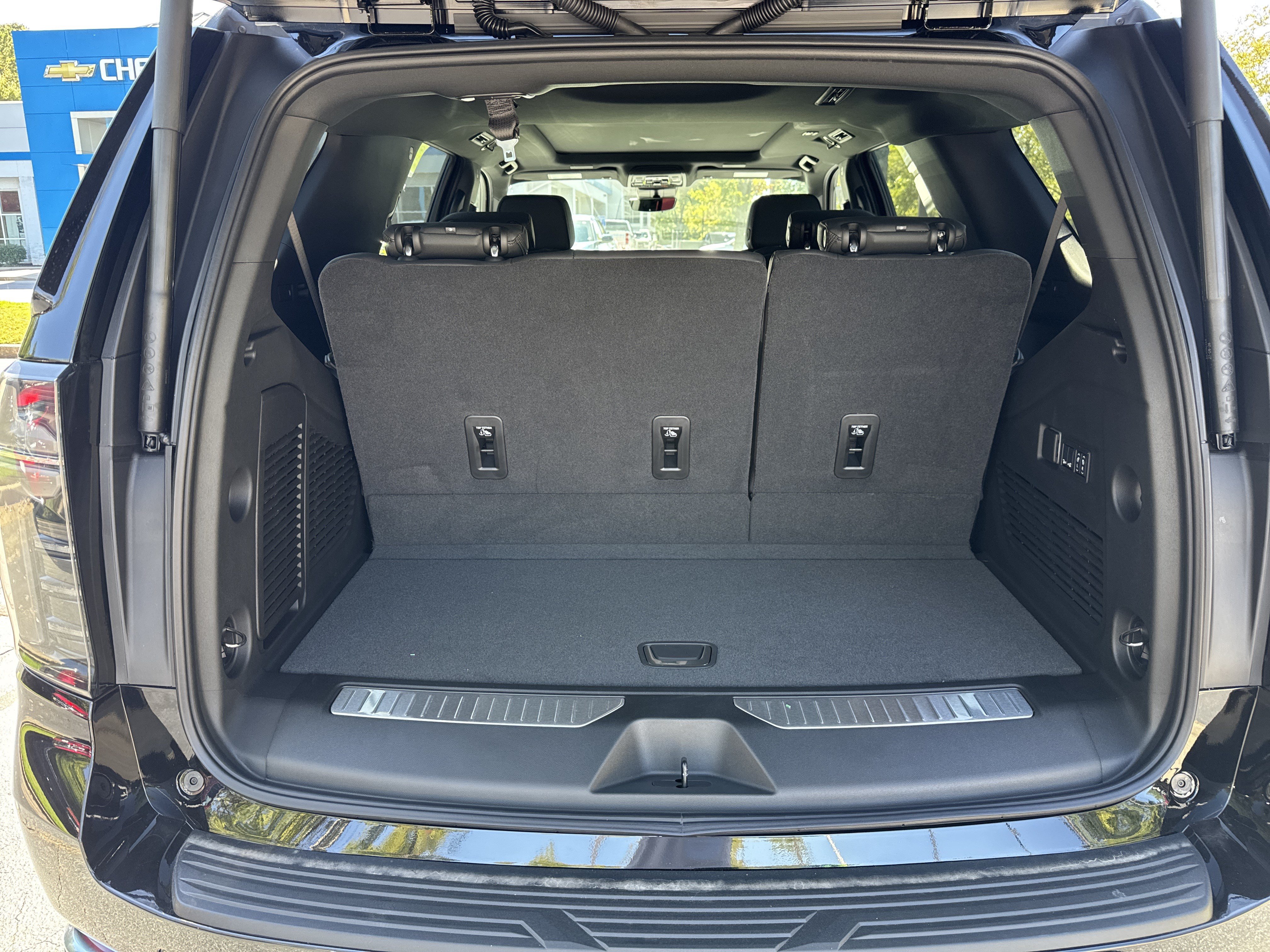 New 2026 Chevrolet Tahoe High Country AWD/4WD image 20