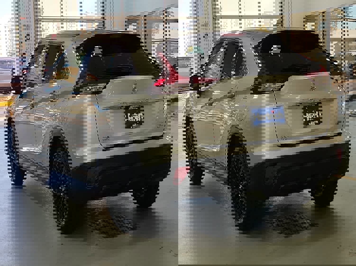 Used 2023 Mitsubishi Eclipse Cross LE image 4