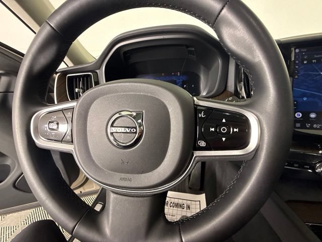 Used 2023 Volvo XC60 B5 Plus w/ Protection Package Premier FWD image 22