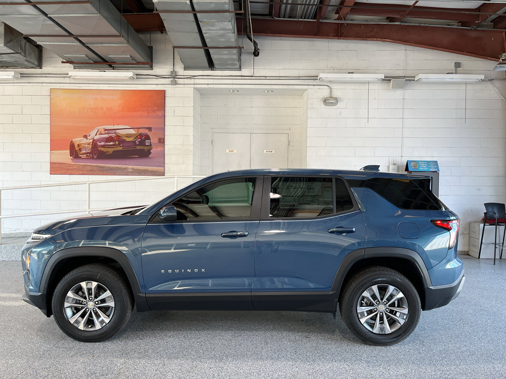 New 2026 Chevrolet Equinox LT FWD image 5