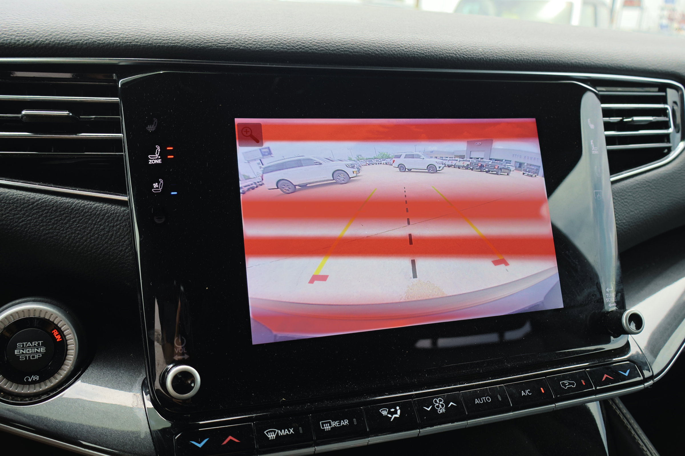 Used 2023 Jeep Wagoneer 4WD image 22