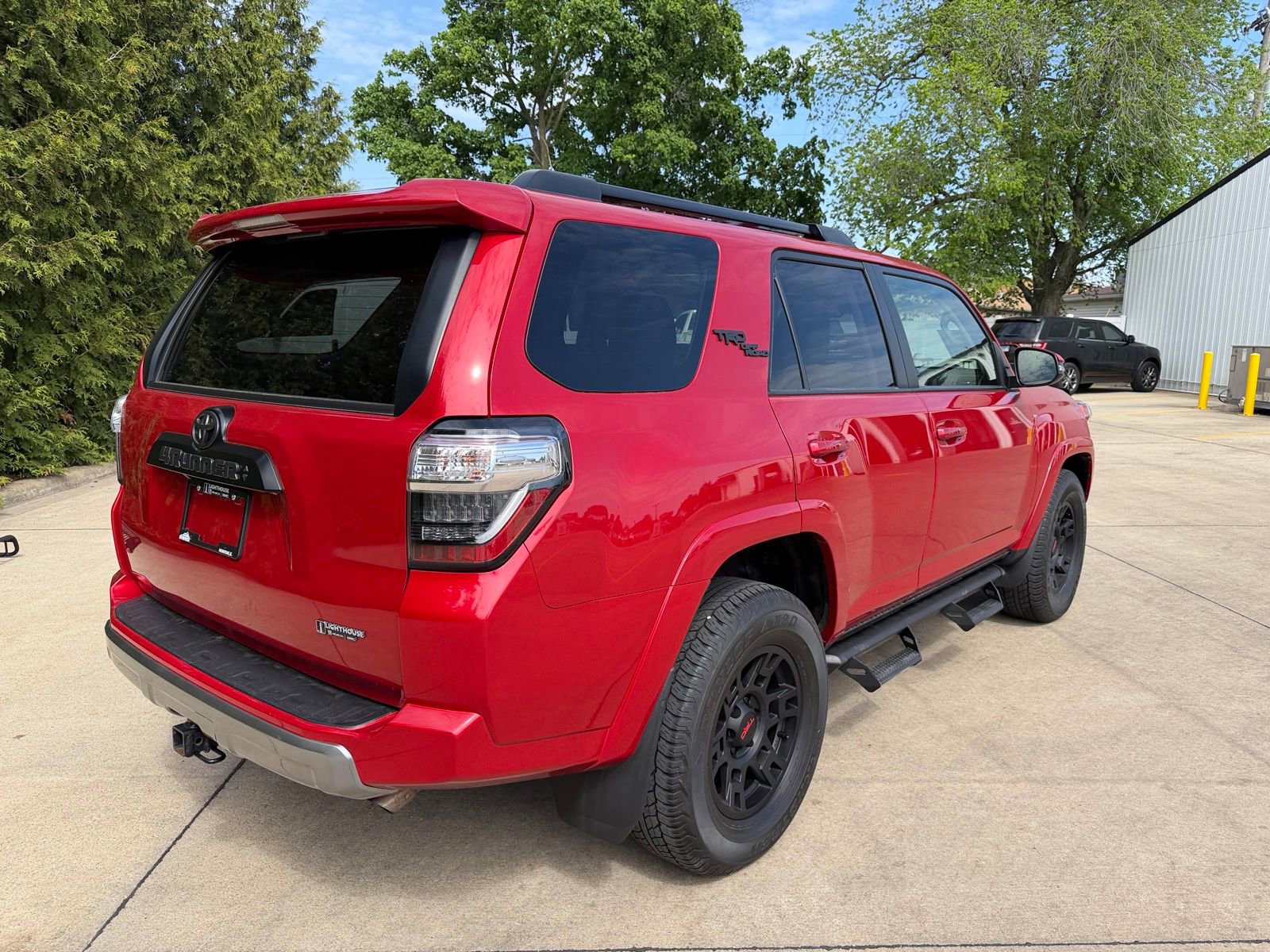 Used 2023 Toyota 4Runner TRD Off-Road Premium w/ Moonroof Package AWD/4WD image 30
