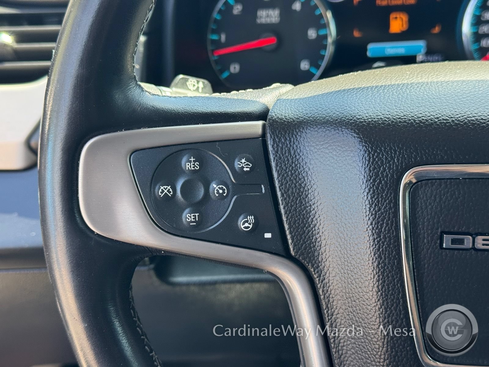 Used 2020 GMC Yukon XL Denali RWD image 19