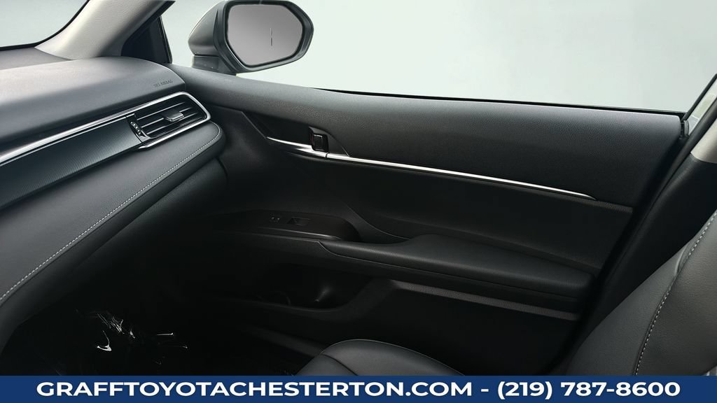 Used 2024 Toyota Camry SE FWD image 14