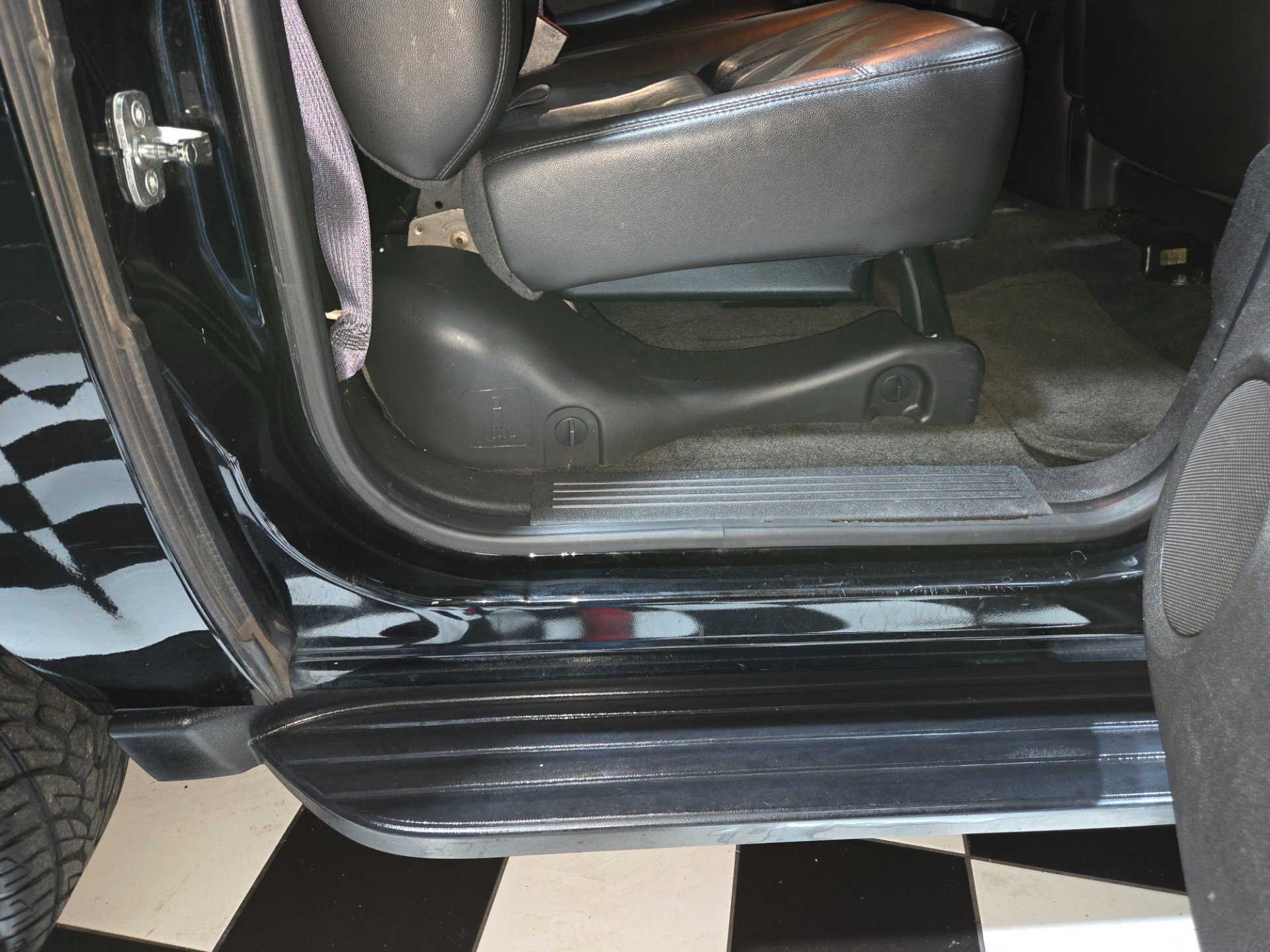 Used 2012 Chevrolet Avalanche LT w/ All-Star Edition image 90