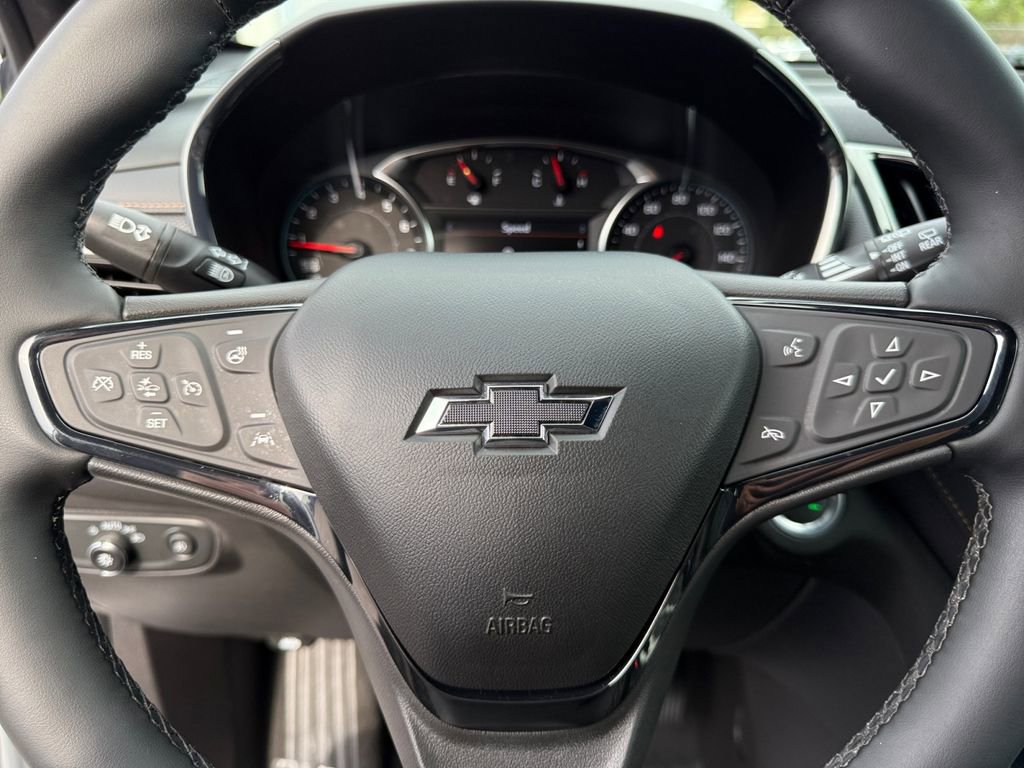 Used 2024 Chevrolet Equinox Premier AWD/4WD image 19