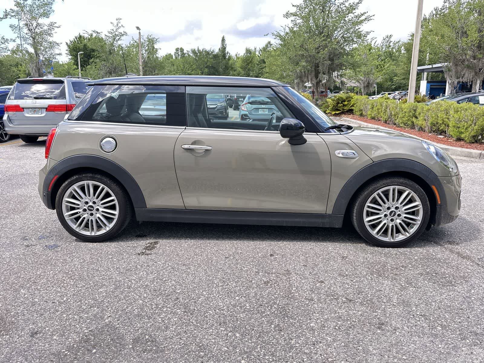 Used 2019 MINI Cooper S w/ Signature Upholstery Package FWD image 7