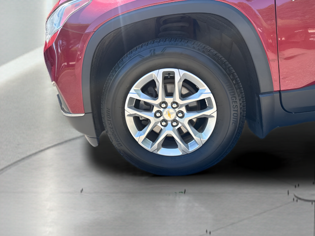 Used 2020 Chevrolet Traverse LT w/ LPO, Floor Liner Package AWD/4WD image 5