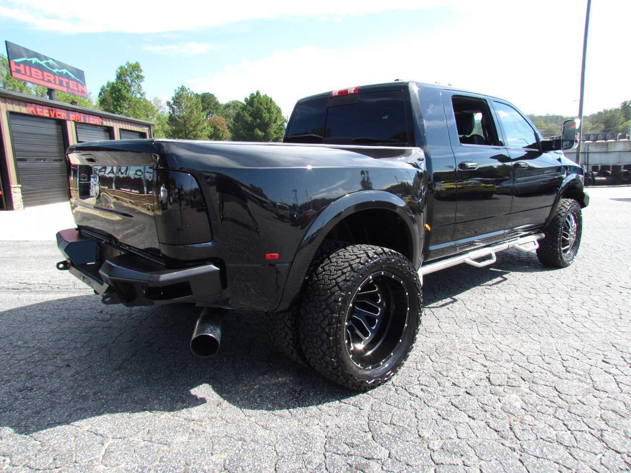 Used 2011 RAM 3500 Laramie w/ Protection Group image 7