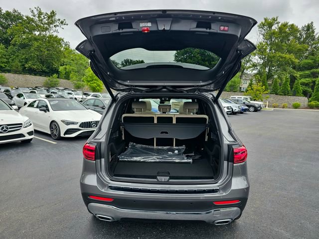 New 2026 Mercedes-Benz GLB 250 4MATIC image 9