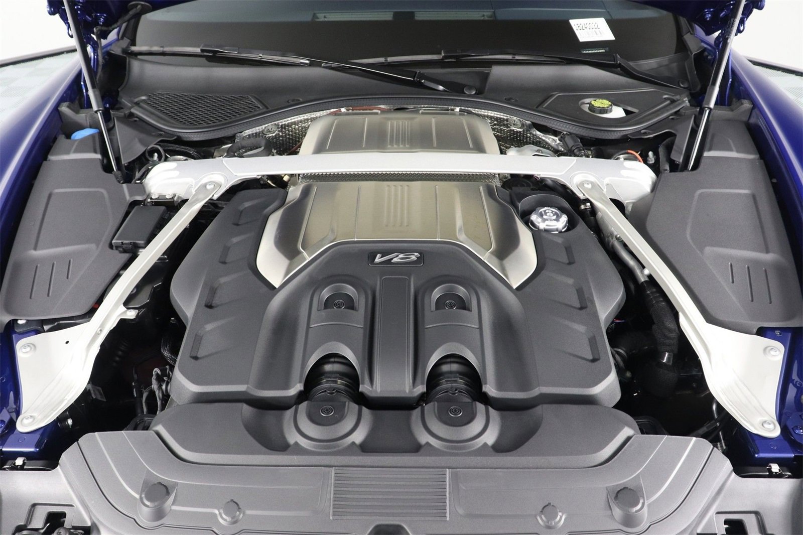 Used 2024 Bentley Continental GT V8 image 20