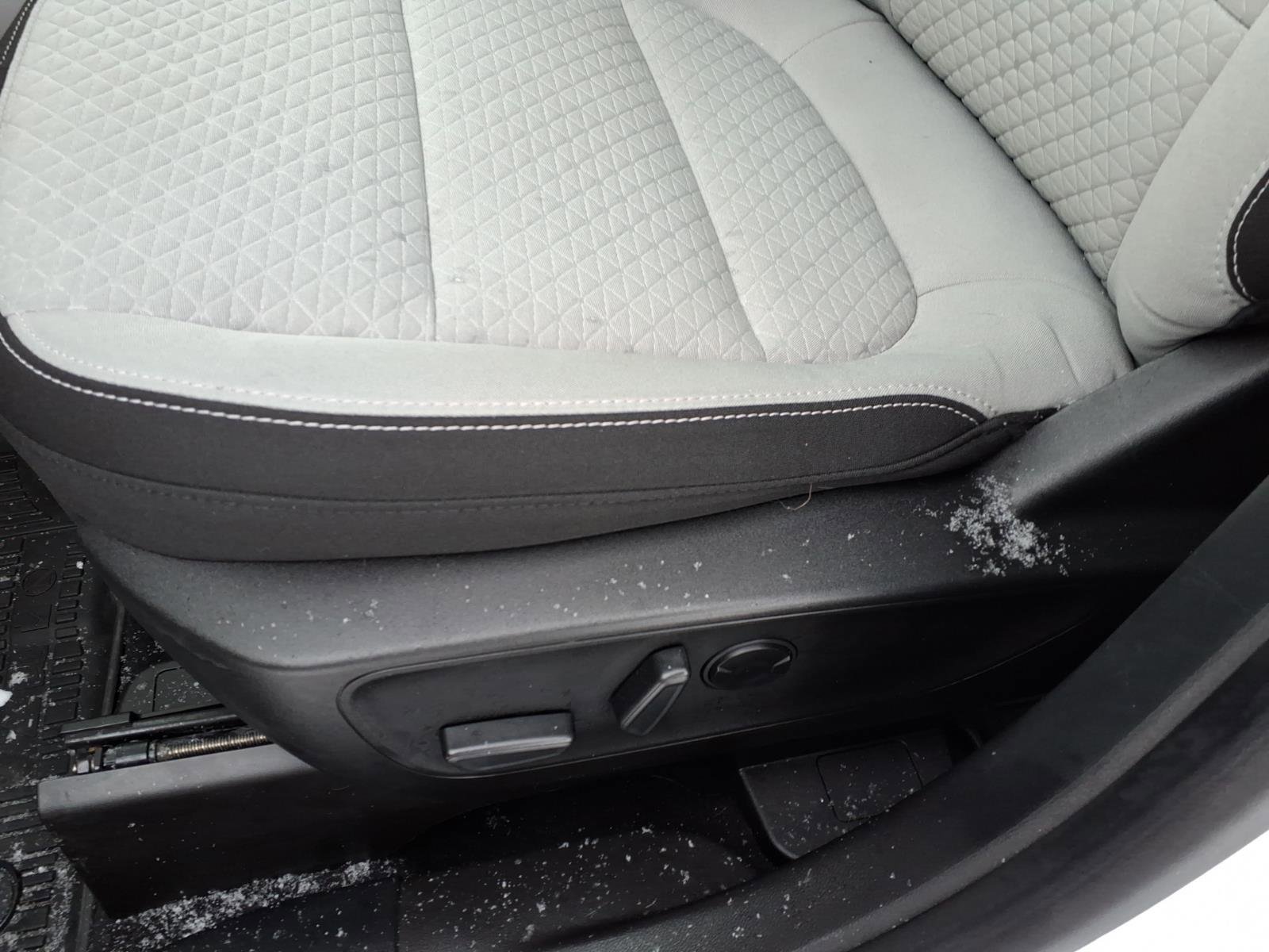 Used 2023 Ford Escape Active image 15