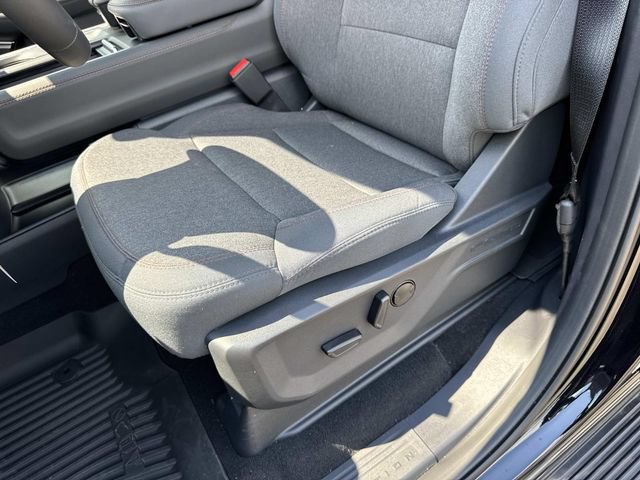New 2025 Ford Expedition Max Active RWD image 18
