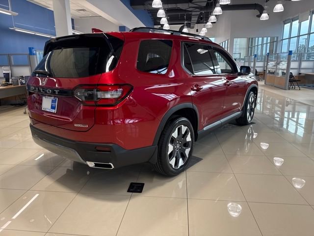 New 2026 Honda Pilot Touring image 4