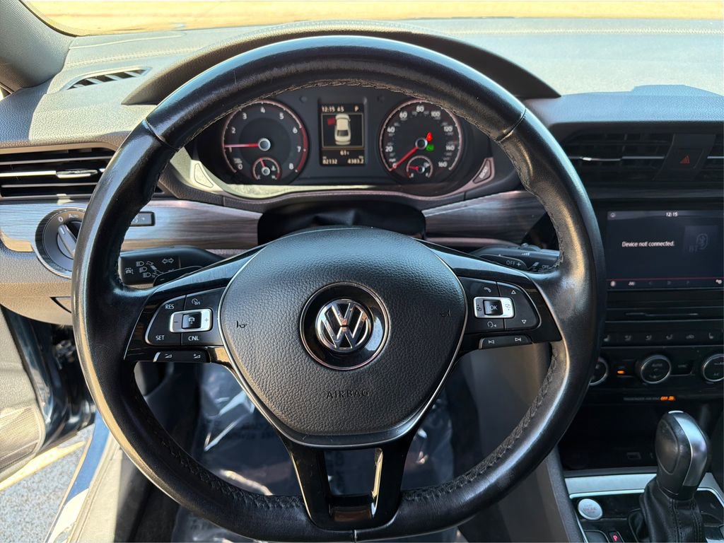 Used 2021 Volkswagen Passat 2.0T R-Line FWD image 18