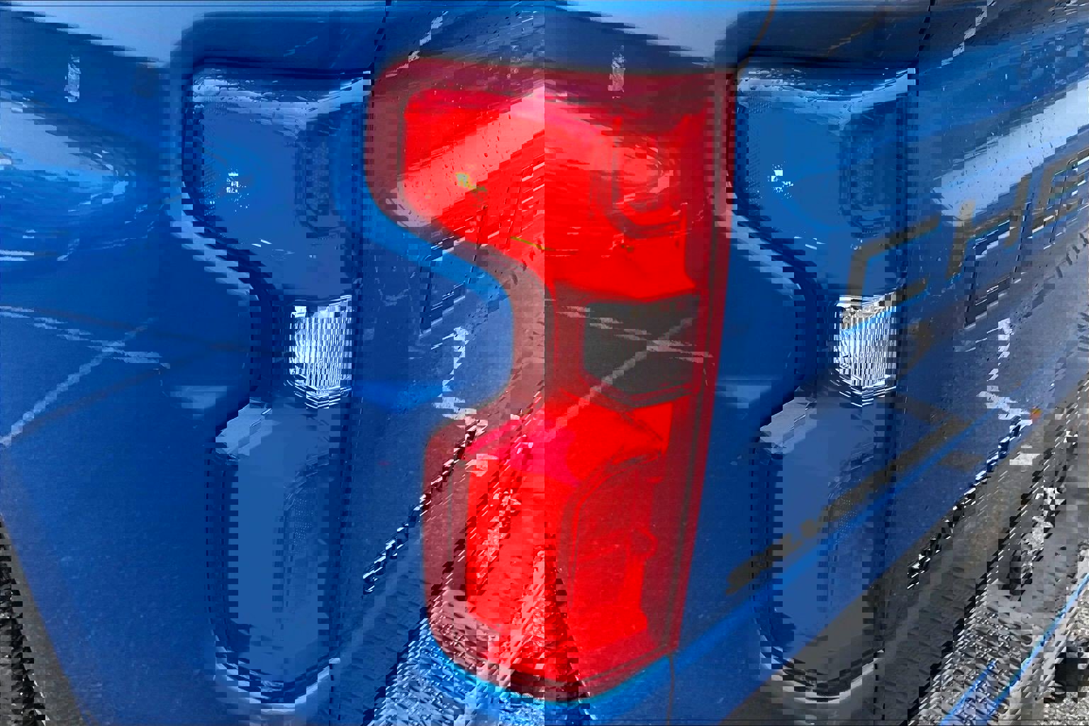 Used 2023 Chevrolet Silverado 1500 RST image 34