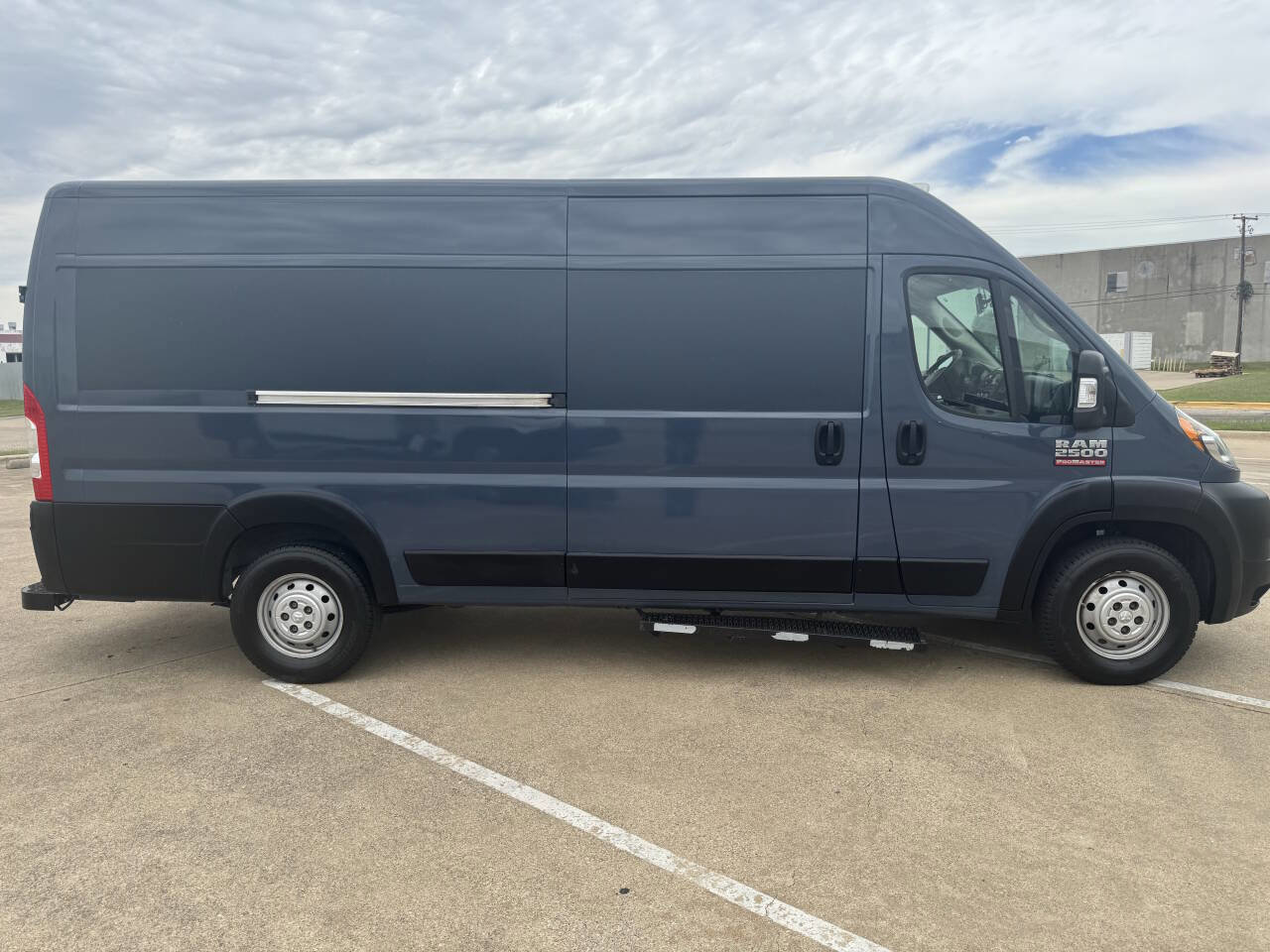 Used 2021 RAM ProMaster 3500 FWD image 4