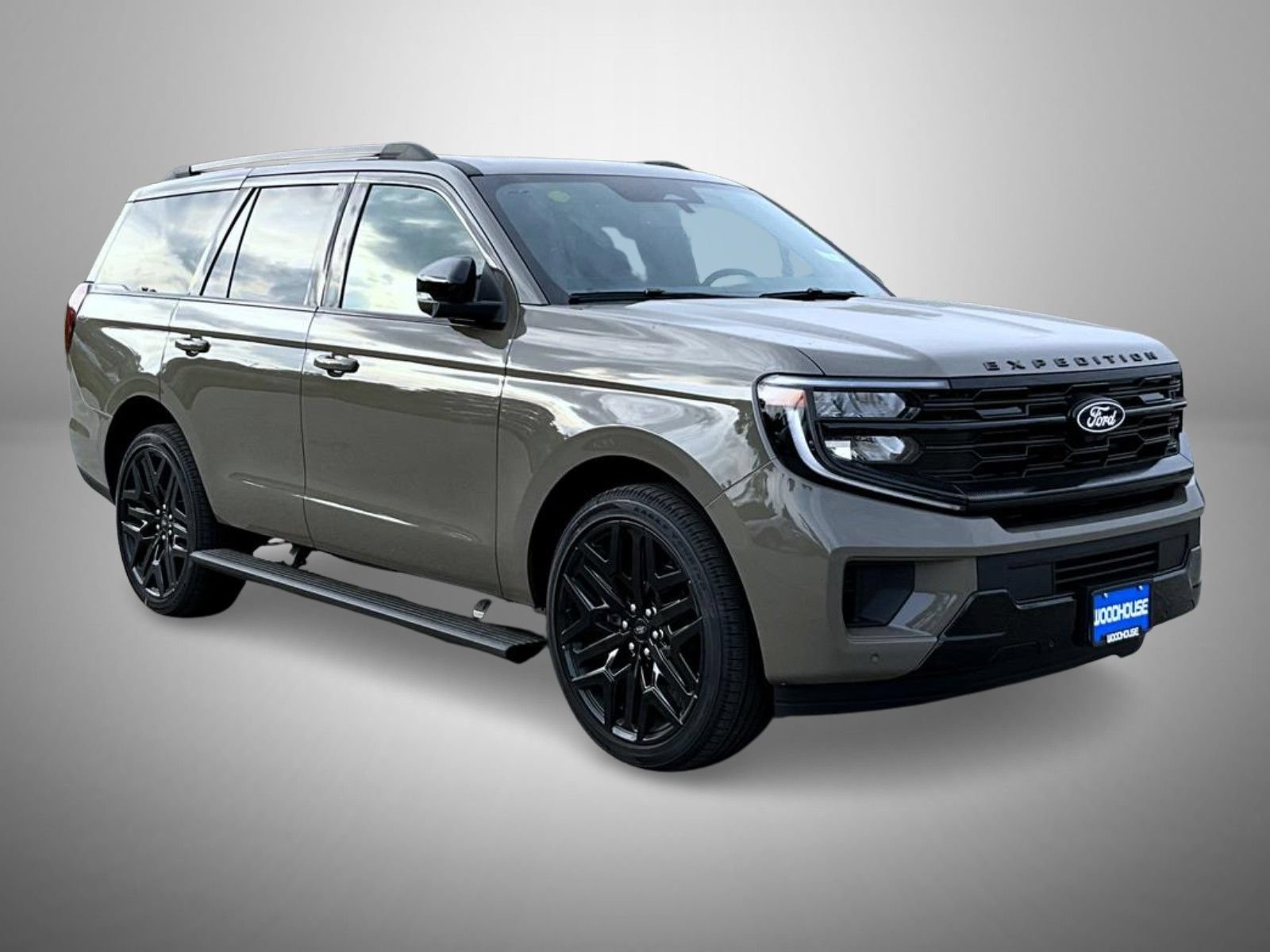 New 2027 Ford Expedition Platinum w/ Stealth Performance Package AWD/4WD image 3