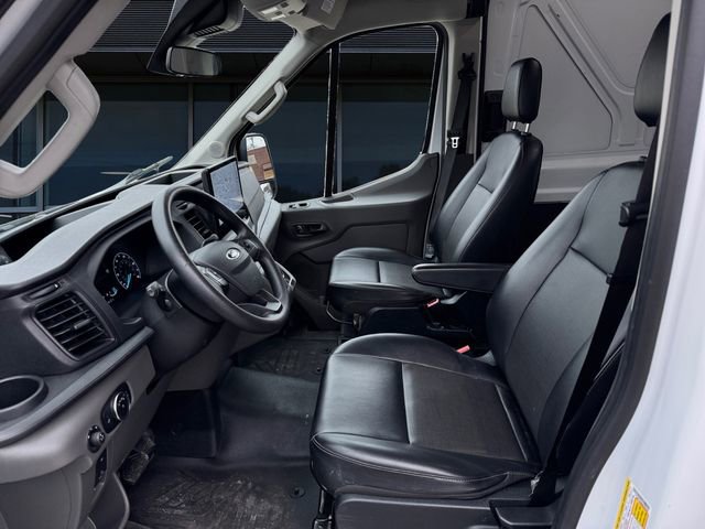 Used 2022 Ford E-Transit 148 High Roof Extended image 9