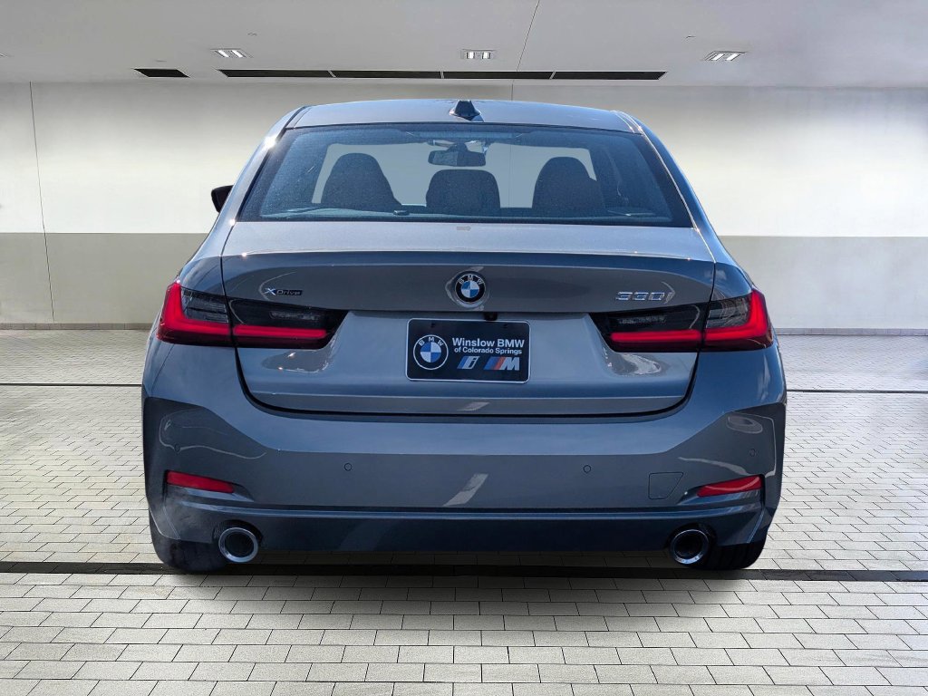 Certified 2026 BMW 330i xDrive Sedan w/ Premium Package AWD/4WD image 5