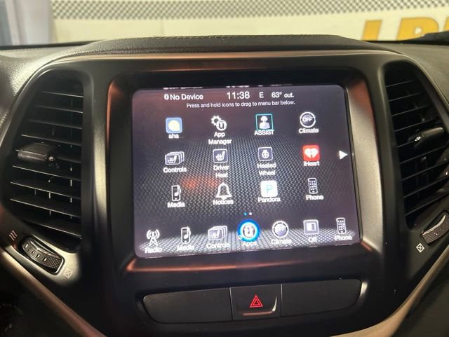 Used 2017 Jeep Cherokee Latitude w/ True North Edition AWD/4WD image 25