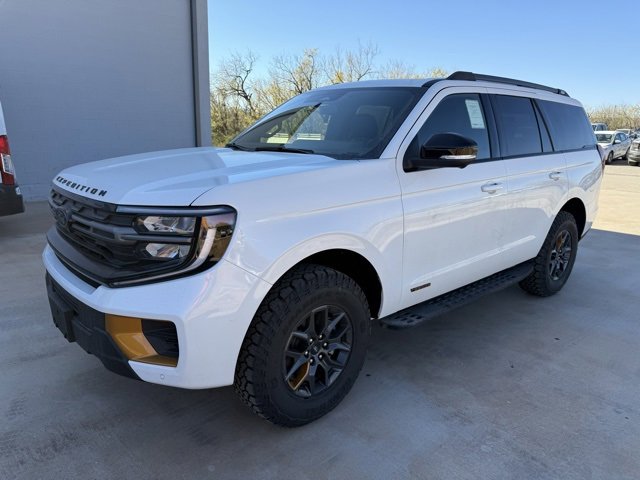 New 2026 Ford Expedition Tremor image 3