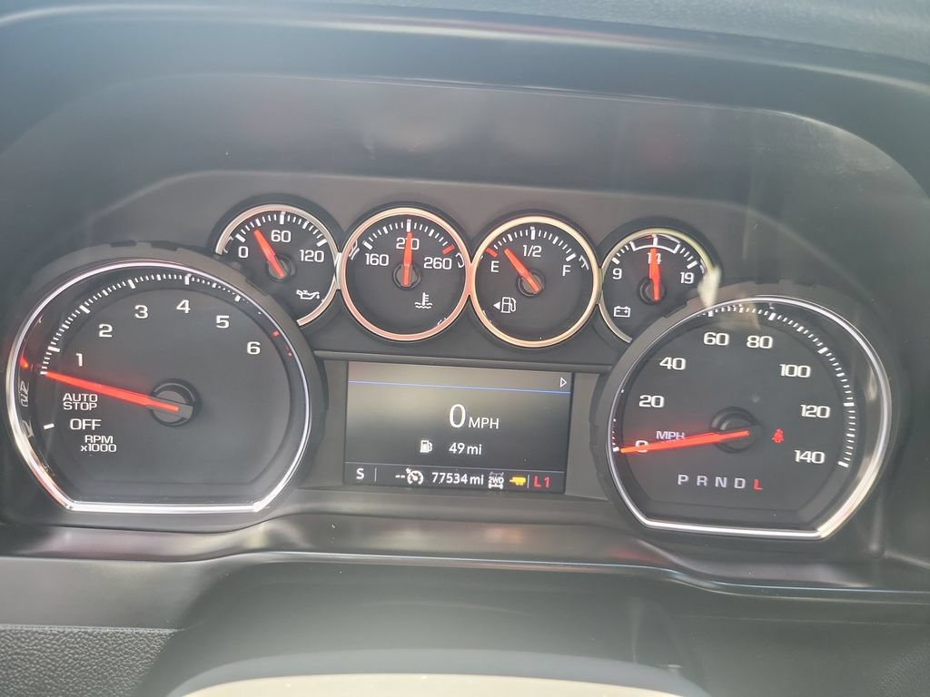 Used 2020 Chevrolet Silverado 1500 LT Trail Boss w/ Midnight Edition AWD/4WD image 32