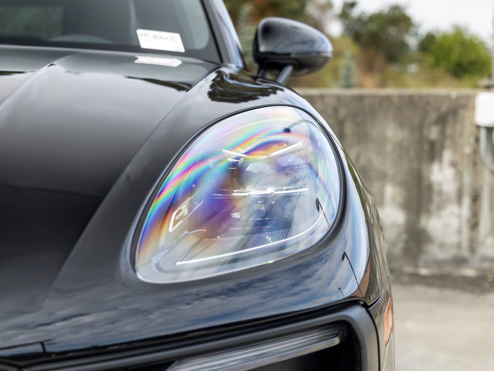 Certified 2023 Porsche Macan AWD/4WD image 18