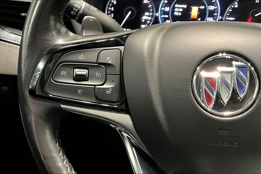 Used 2023 Buick Enclave Premium image 23
