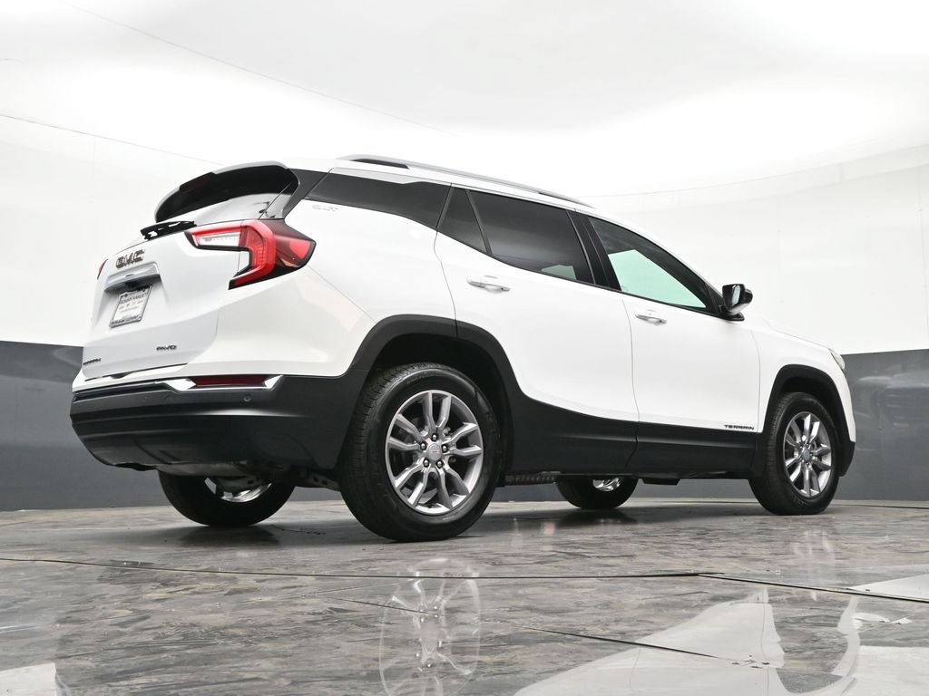 Used 2023 GMC Terrain SLT AWD/4WD image 28