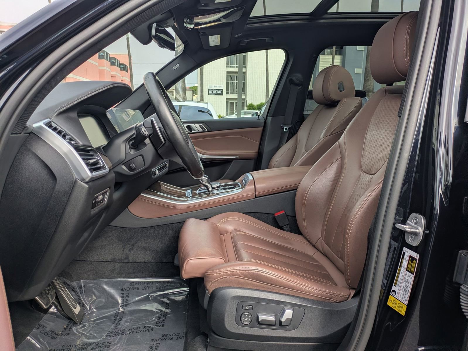 Used 2021 BMW X5 sDrive40i w/ M Sport Package image 14