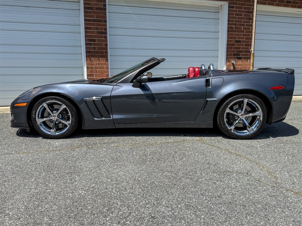 Used 2012 Chevrolet Corvette Grand Sport w/ 3LT Preferred Equipment Group RWD image 22