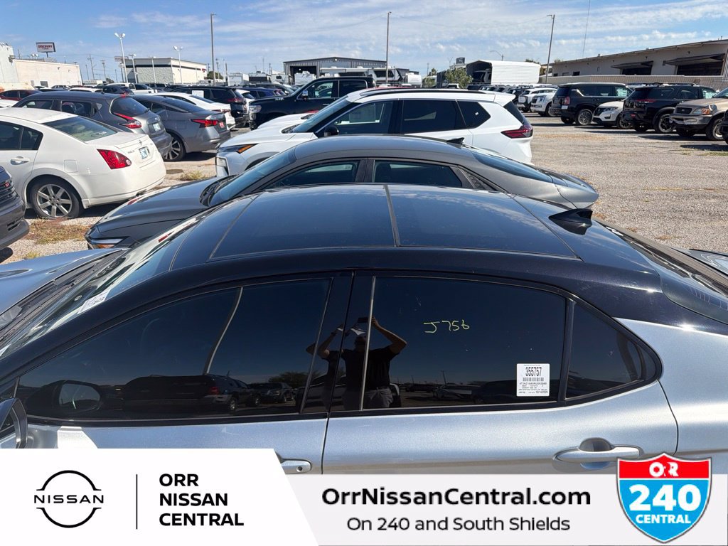 Used 2024 Toyota Camry XSE w/ Navigation Package FWD image 9