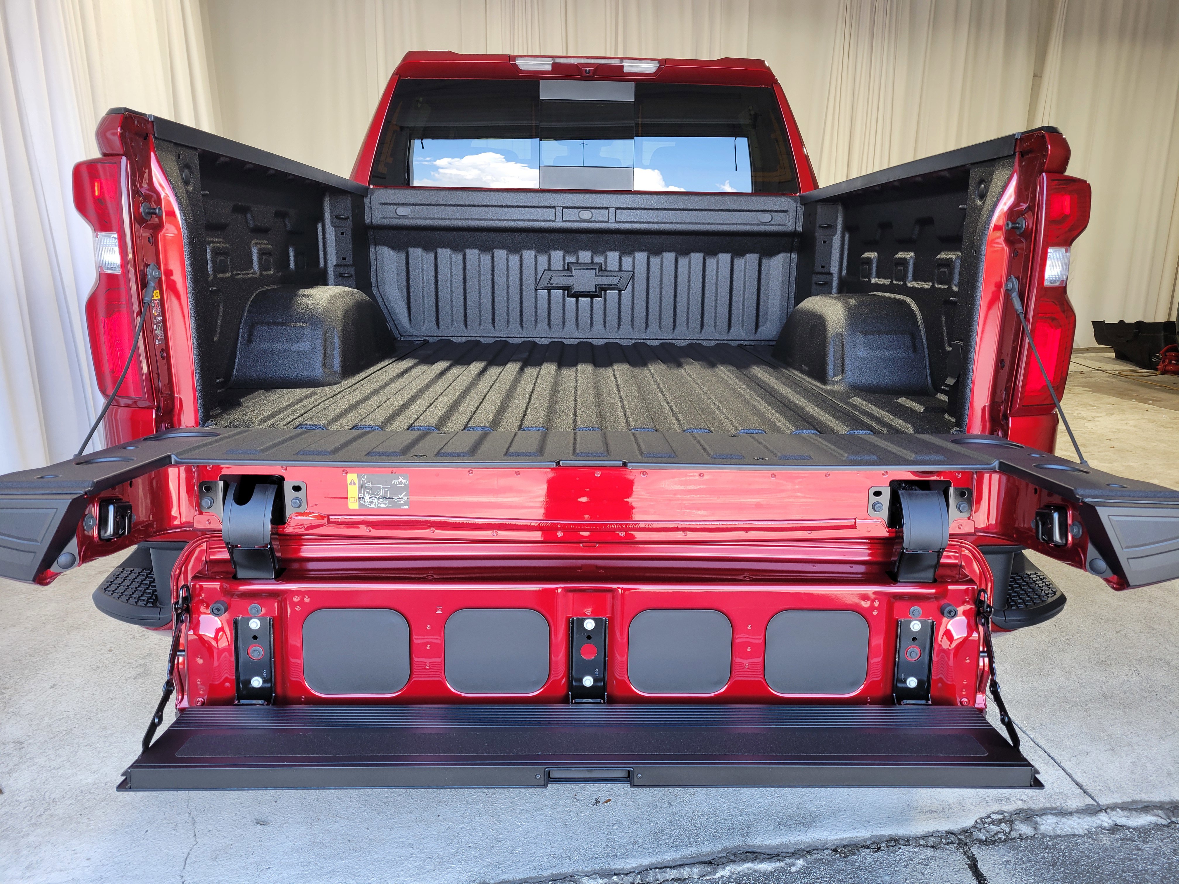 New 2026 Chevrolet Silverado 1500 RST w/ RST All Star Premium Package image 10