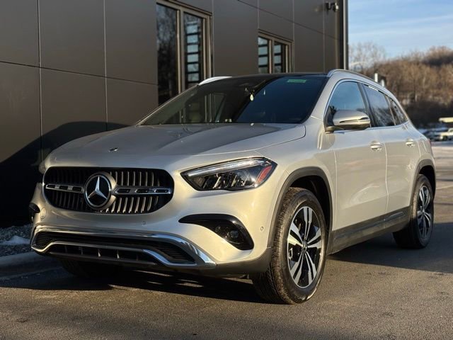 Used 2026 Mercedes-Benz GLA 250 4MATIC image 2