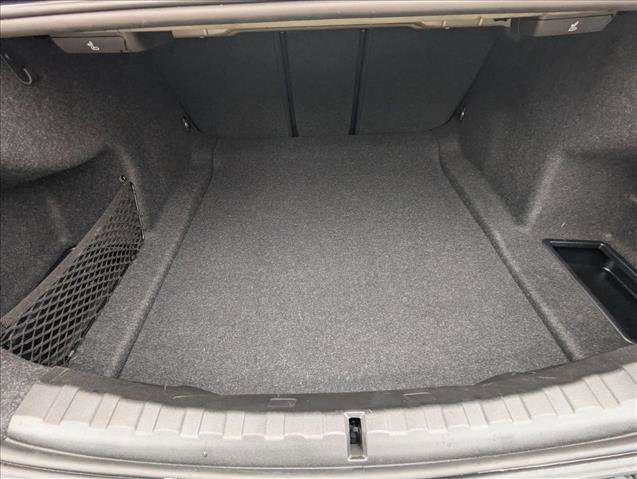 Certified 2025 BMW 330i Sedan w/ Convenience Package image 6