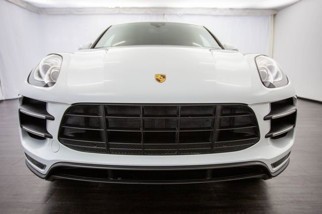 Used 2015 Porsche Macan Turbo image 36