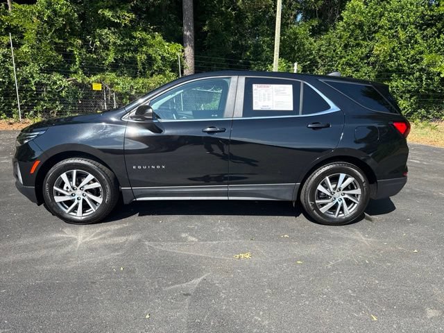 Used 2024 Chevrolet Equinox LT w/ LPO, Floor Liner Package FWD image 2