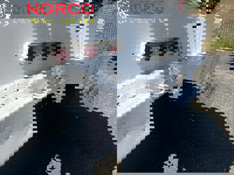 Used 2018 Ford F350 XL w/ Power Equipment Group image 9